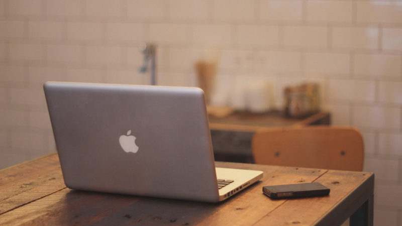 Apple Notebook
